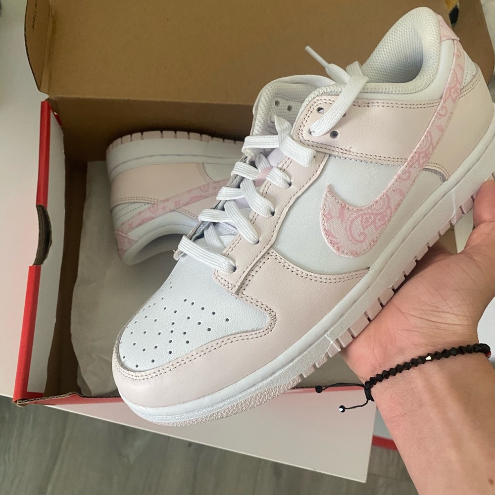 Nike Dunk Low Paisley Pink Size 10W/8.5 men (DS)